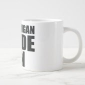 Shenanigan-modus ingeschakeld grote koffiekop (Rechts)