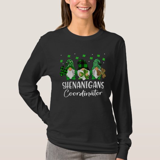 Shenanigans Coordinator St Patrick s Day Gnomes Gr T-shirt (Voorkant)