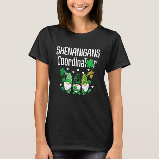 Shenanigans Coordinator St Patricks Day Gnomes Gre T-shirt (Voorkant)