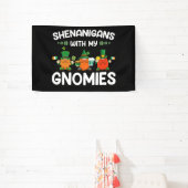 Shenanigans met mijn Gnomen St. Patricks Day Gnome Spandoek (Insitu)