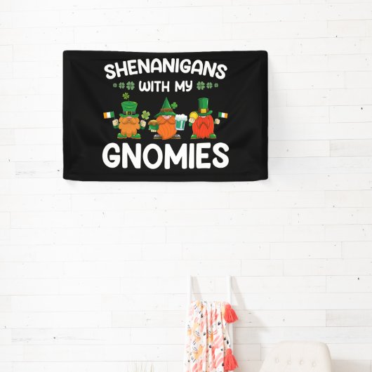 Shenanigans met mijn Gnomen St. Patricks Day Gnome Spandoek (Insitu)