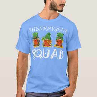 Shenanigans Squad Gnomies St Patrick's Day Mannen  T-shirt