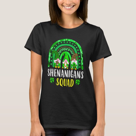 Shenanigans Squad Irish Gnomes Rainbow St Patrick' T-shirt (Voorkant)