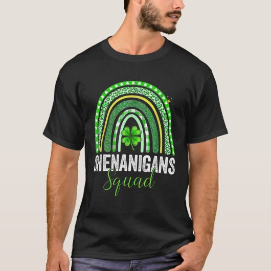Shenanigans Squad Irish Rainbow Happy St. Patrick' T-shirt (Voorkant)