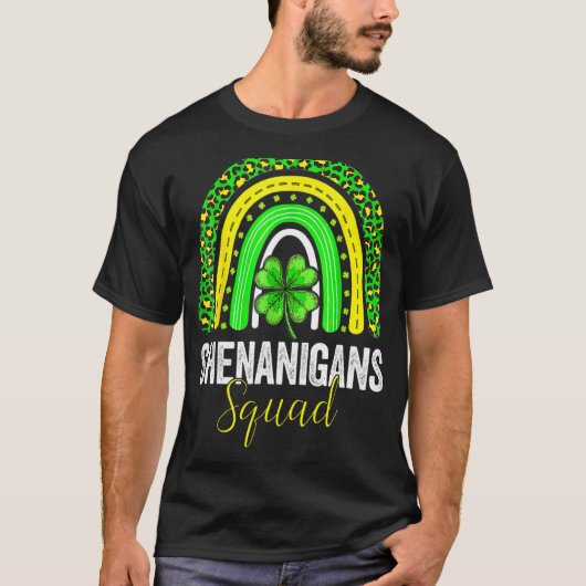 Shenanigans Squad Irish Rainbow St Patrick's Day T-shirt (Voorkant)