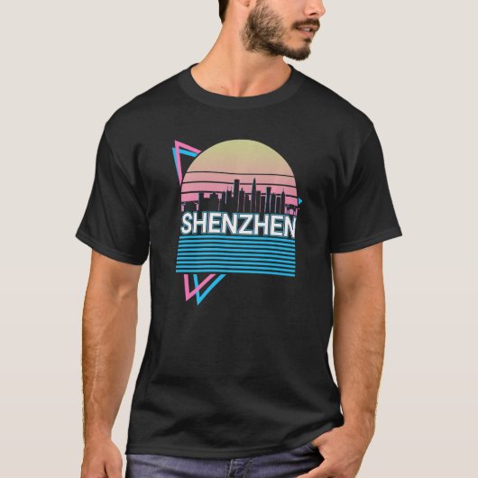 Shenzhen City Skyline Cityscape Retro T-shirt (Voorkant)