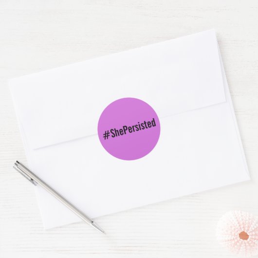 #ShePersisted, zwarte tekst op lavendel stickers (Envelop)