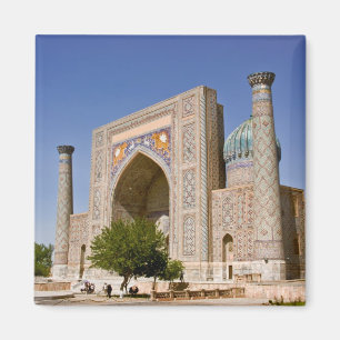 Sher-Dor Madrasah Magneet