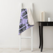 Sherpa Blanket - Willow Grove op Lavendar Deken (In situ)