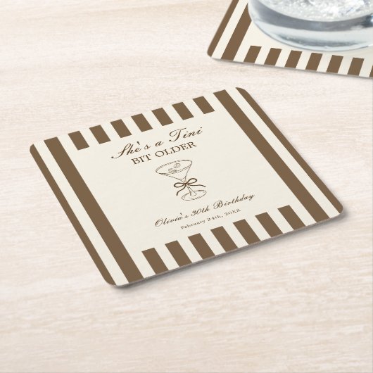 She's A Tini Bit Older Coffee Martini Birthday Kartonnen Onderzetters (Schuin)