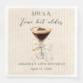 She's a Tini Bit Older Espresso Martini Birthday Servet (Voorkant)