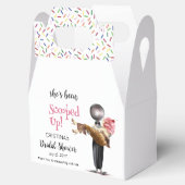 She's Been Scooped Up Strawberry Ice cream Bridal Bedankdoosjes (Geopend)