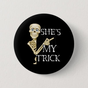 Shes Mijn Trick Skelet Matching Paar Halloween C Ronde Button 5,7 Cm