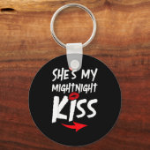 Shes My Midnight Kiss Happy New Year Matching Funn Sleutelhanger (Voorkant)