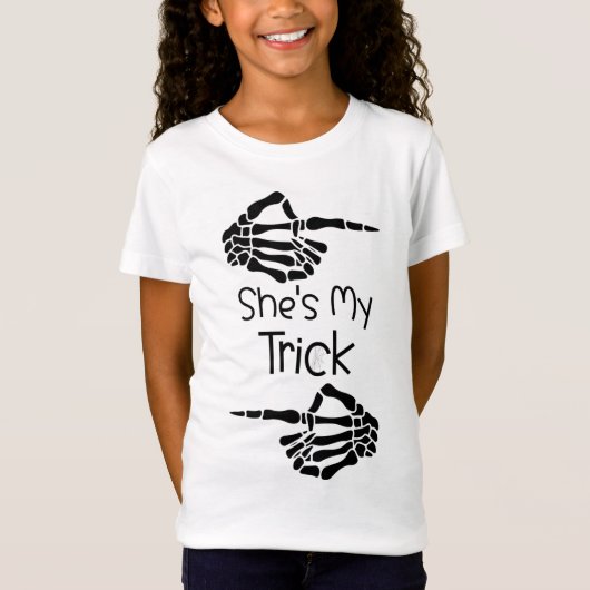 Shes My Trick Matching Couple Halloween Costume T-shirt (Voorkant)
