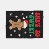She's So Sweet Funny Gingerbread Couples Christmas Fleece Deken (Voorkant (Horizontaal))