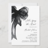 She's Tying The Knot Black Bow Bridal Shower Kaart (Voorkant)