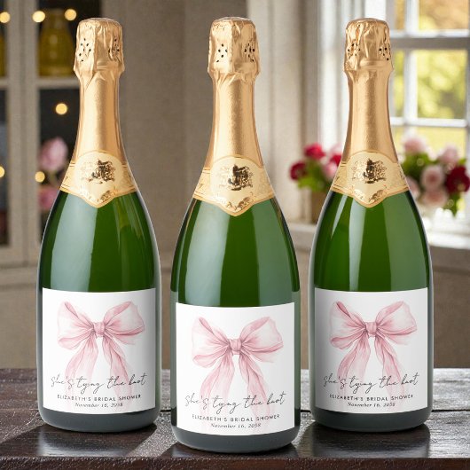 Shes Tying The Knot Pink Bow Bridal Shower Sparkling Wijnetiket