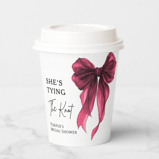 She's Tying The Knot Red Bow Bridal Shower Papieren Bekers (Links)