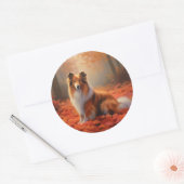 Shetland Sheepdog in herfst laat Herfst inspireren Ronde Sticker (Envelop)