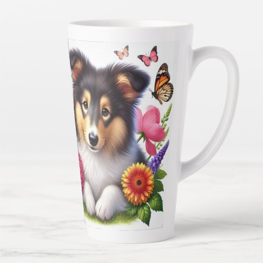 Shetland Sheepdog met bloemen en vlinders Latte Mok (Rechts)