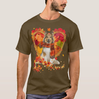 Shetland Sheepdog met hart gemaakt van herfstblade T-shirt