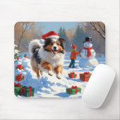 Shetland Sheepdog Rent Sneeuw Met Kerstmuts Muismat (Met muis)
