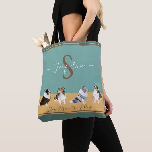 Shetland Sheepdogs, Shelties on Green & Yellow Tote Bag (Dichtbij)