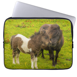 Shetlandpony moeder en nageslacht laptop sleeve
