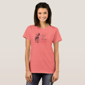 Shh Moms Reading T-Shirt (Voorkant volledig)