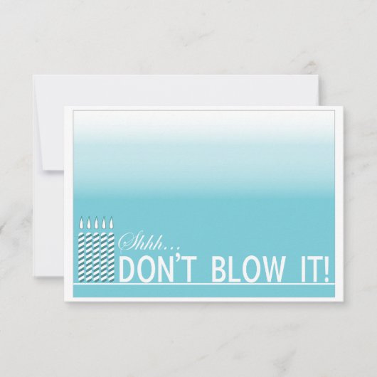 Shh Surprise Birthday Party Invitation | Blauwgroe Kaart (Voorkant)