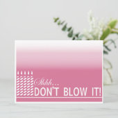 Shh Surprise Birthday Party Invitation Kaart (Staand voorkant)