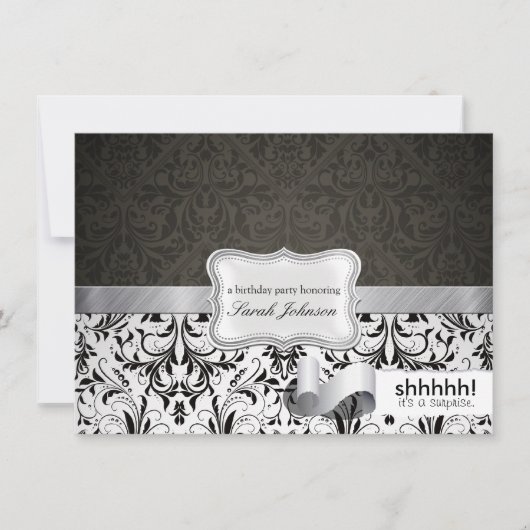 Shhh!  Het is een verrassing.  Zwart-witte Damask Kaart (Voorkant)