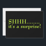 Shhh Surprise 60th Birthday Party Invitation Kaart<br><div class="desc">Black and Lime Green Shhh het is een verrassende zestigste verjaardag uitnodiging van de Birthday Party is gedurfd, hedendaags en modern. Een kant is zwart met kalkgroen type en zegt: "Shhh.. het is een verrassing." De achterkant heeft alle partijinformatie en is gebeëindigd in zwart type op een kalkgroene achtergrond. Dit...</div>