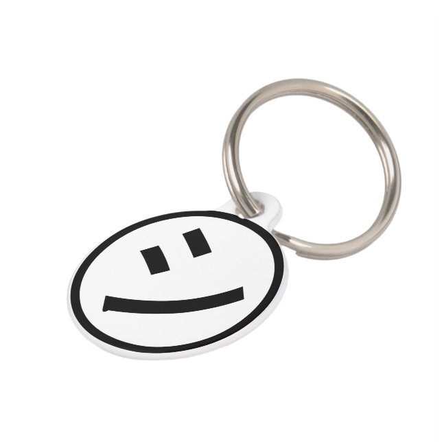 ㋛ Shi Kana Katakana Smiling Emoji/Emoticon Huisdierpenning (Zijkant)