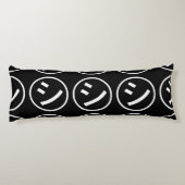 ㋛ Shi Kana Katakana Smiling Emoji/Emoticon Lichaamskussen (Achterkant)
