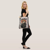 SHIBA DE BESCHERMER TOTE BAG (Op model)