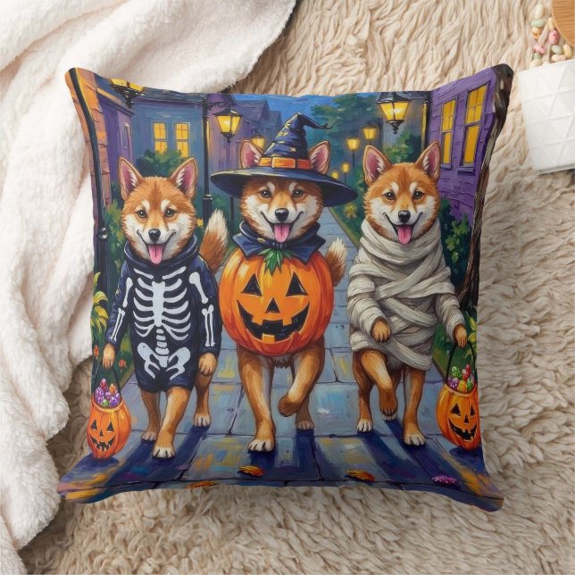 Shiba Inu Dogs in Halloween Costumes Kussen (Deken)