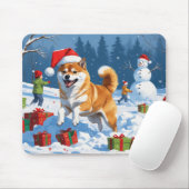 Shiba Inu hardlopen in de sneeuw met kerst Pet Muismat (Met muis)