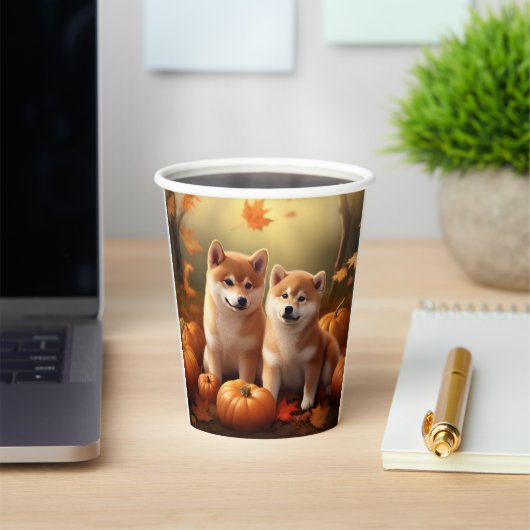 Shiba Inu Puppy Herfst Delight Pompoen Papieren Bekers (Insitu)