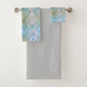 Shibori Dye Blue Chevron Boho Bath Bad Handdoek (Insitu)