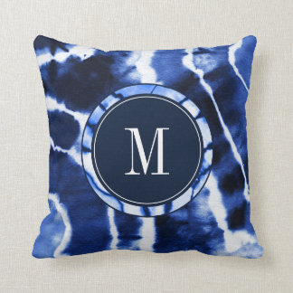 Shibori Indigo Blue Tie Waterverf Monogram Kussen