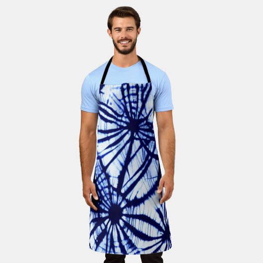 Shibori Pattern Tie Dye Schort (Gedragen)