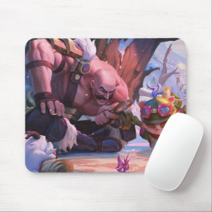 Shield Bearer Gaming Mousepad   Pad met krijgerthe Muismat