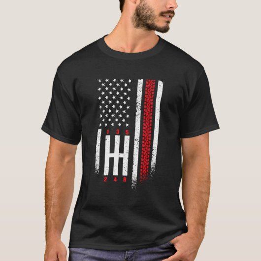 Shift Mechanic Gears Race Car American Flag 4 juli T-shirt (Voorkant)