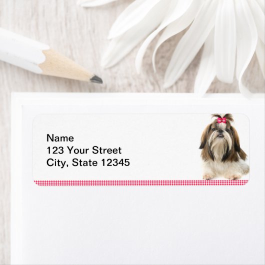 Shih Tsu met roze boog op roze diamanten rand Etiket (Insitu)