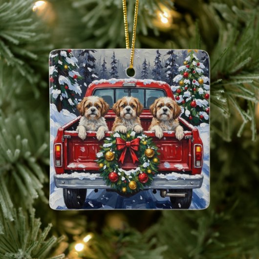 Shih Tzu Christmas Red Truck Holiday Keramisch Ornament (Boom)