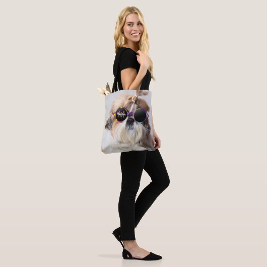 Shih Tzu Cool leuk cute Foto Aangepaste Monogram Tote Bag (Op model)