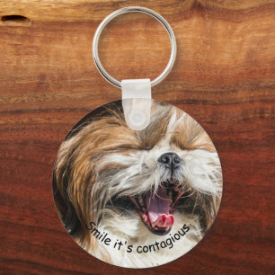 Shih tzu die gaapt lachende glimlach tekst aanpass sleutelhanger