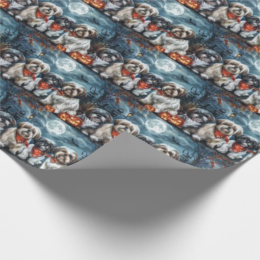 Shih Tzu Halloween Spooky Cadeaupapier (Hoek)